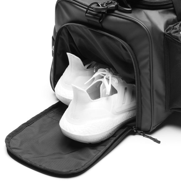 0579. Waterproof 2-in-1 Travel Duffle - Black - Picture 4 of 4